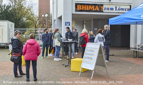 25.10.2025 - Illustrationen und Wall Art mit Katharina Konte und Architekten Herbert Kocht des Marx-Zentrum  